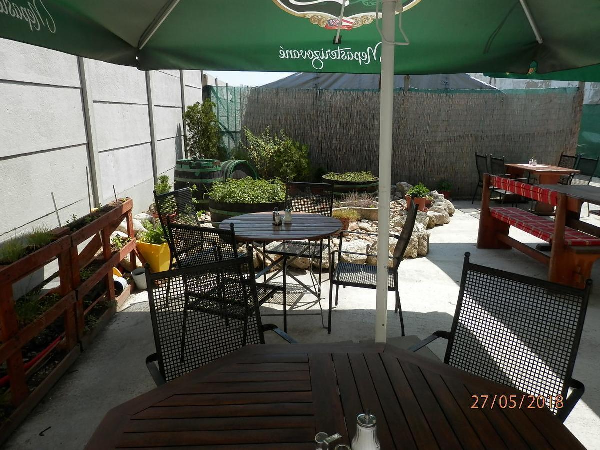Panska Sypka Hotel เซดเลซ ภายนอก รูปภาพ